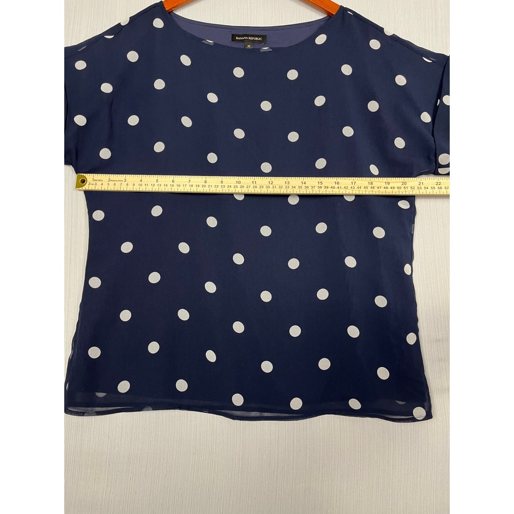 Banana Republic Polka Dot Blouse Womens M Navy Short Sleeve Chiffon Office - Picture 6 of 7